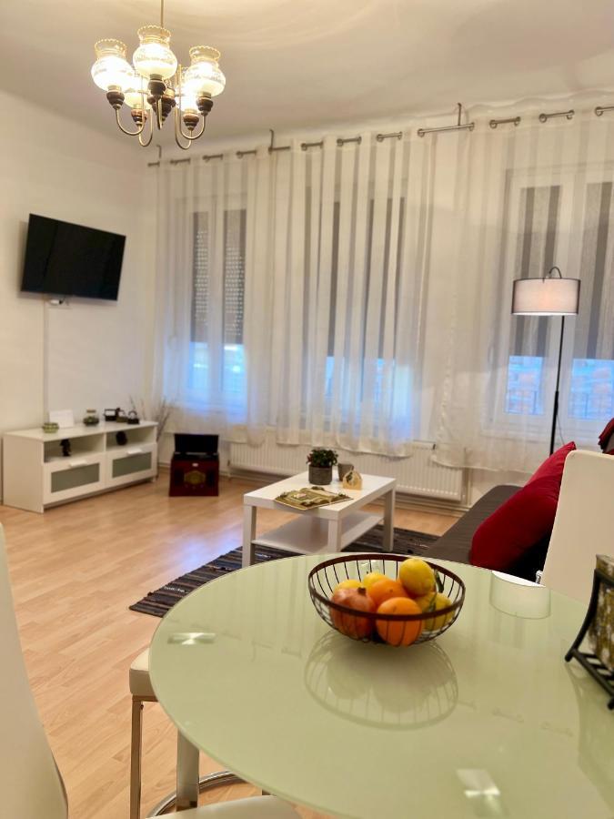 The Downtown Pearl Apartamento Zagreb Exterior foto